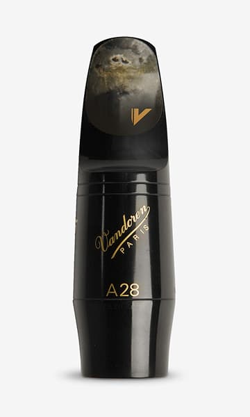 Наклейка в плохом состоянии